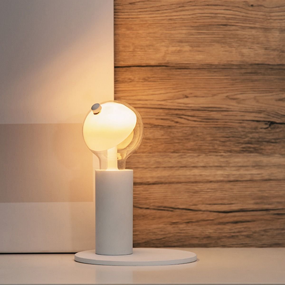 Stijlvolle Tafellamp Move Me met Innovatief Design - Wit