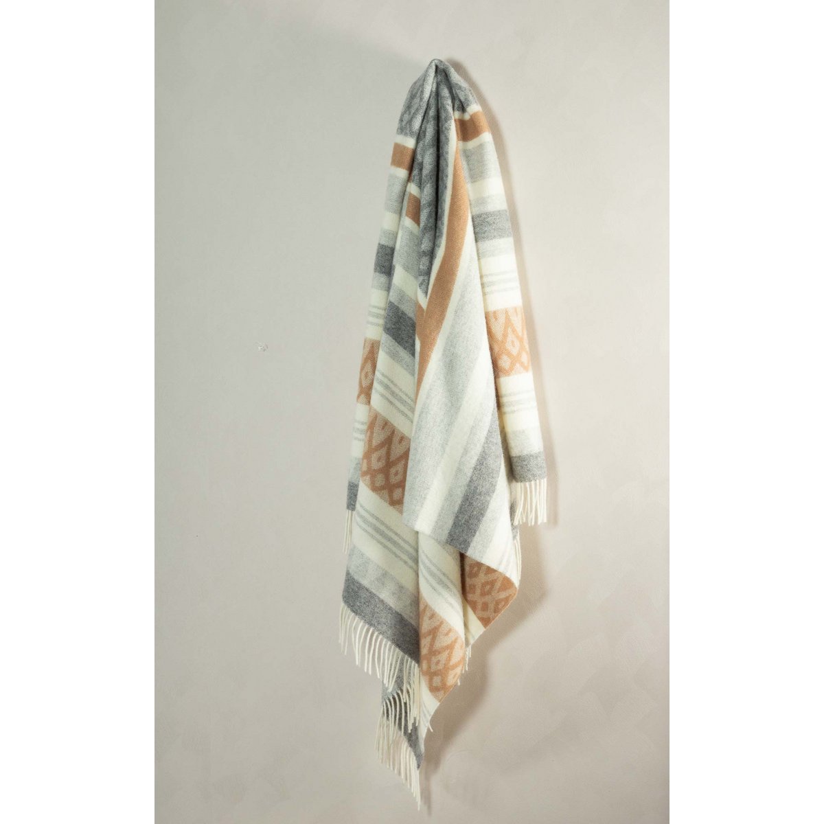Ugle Plaid 100% New Zealandsk uld - Tidløs varme og komfort - Beige