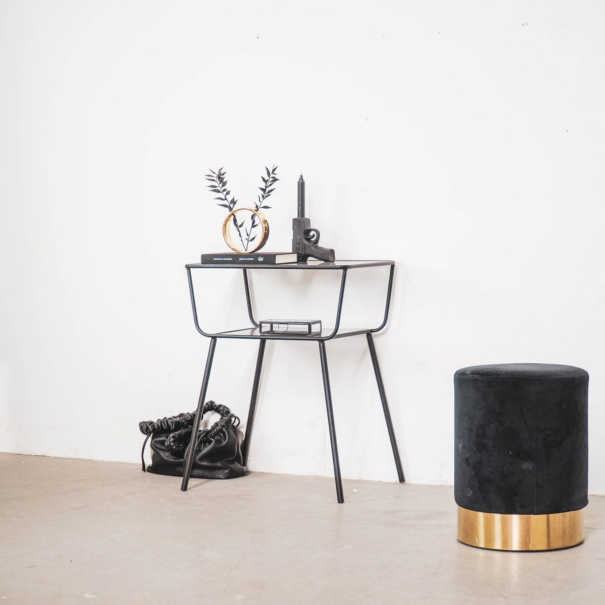 Metal Rocks Nachtkastje – Zwart – Modern en Functioneel Design