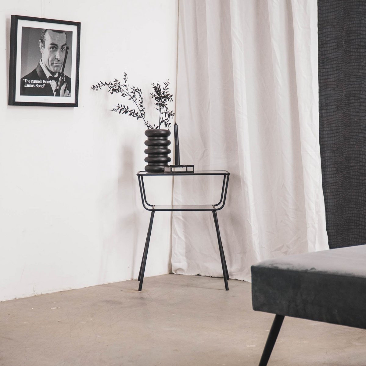 Metal Rocks Nachtkastje – Zwart – Modern en Functioneel Design